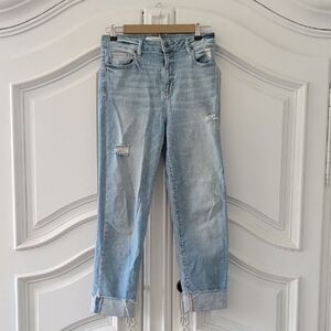 CARLY JEAN LOS ANGELES CHRISSY Light Wash Women’s Jeans - Classic Casual Fit